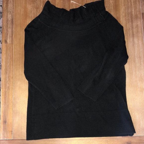 Requirements Sweaters - Requirements black sweater. L. 3/4 sleeve